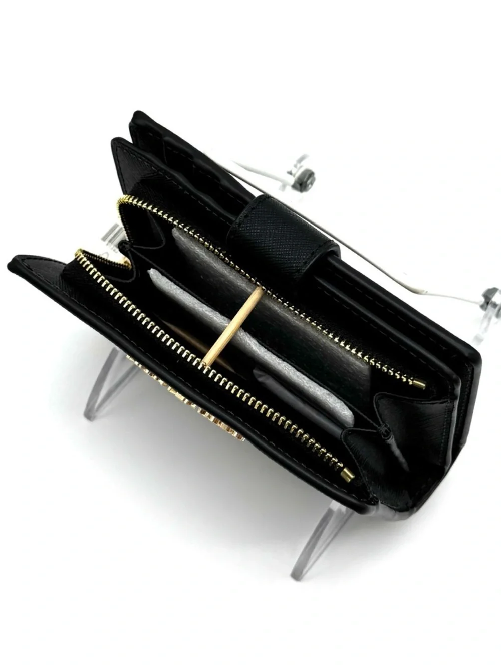 Michael Kors Medium Bifold Zip Chain Wallet Black/Gold